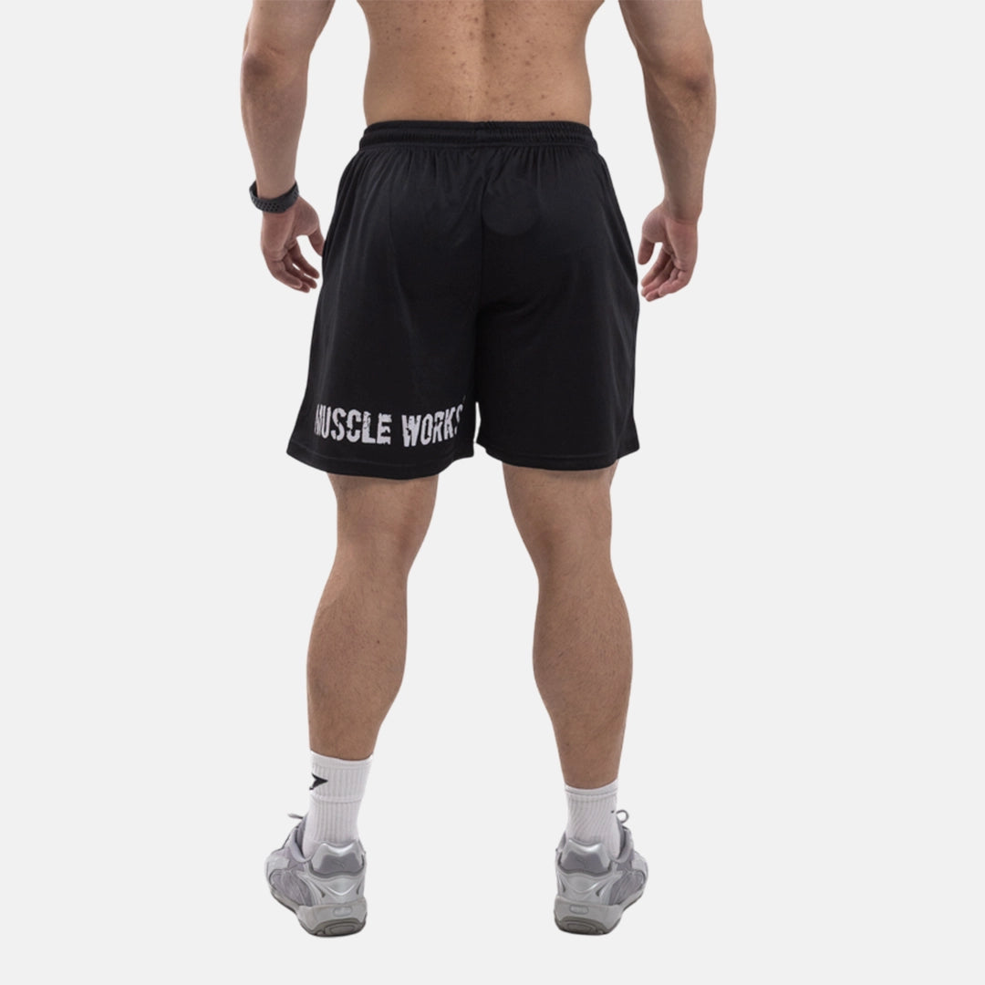 MW Shorts in Black