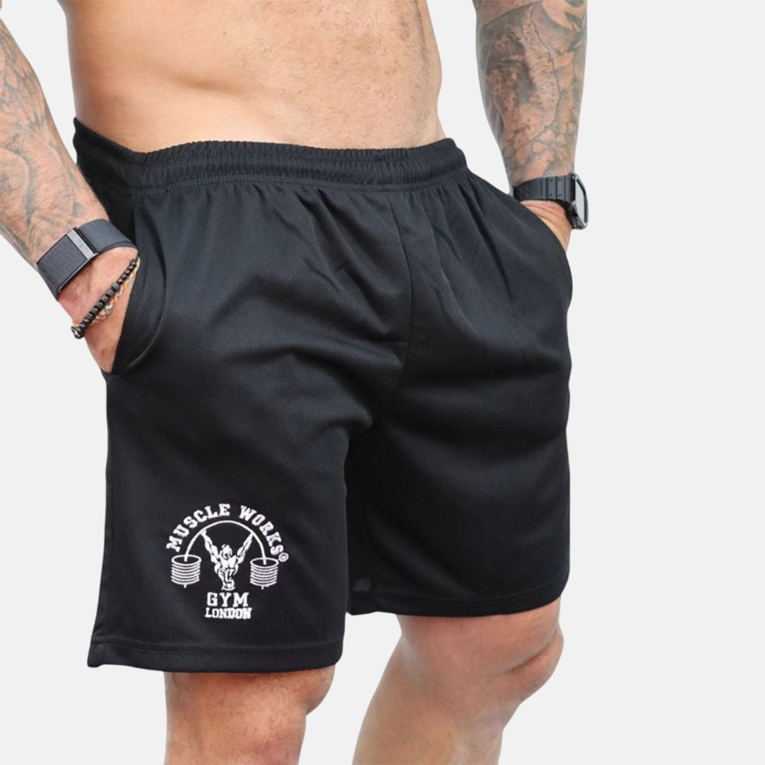 MW Shorts in Black