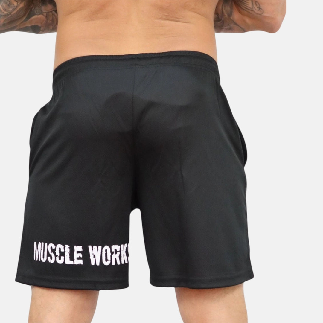 MW Shorts in Black