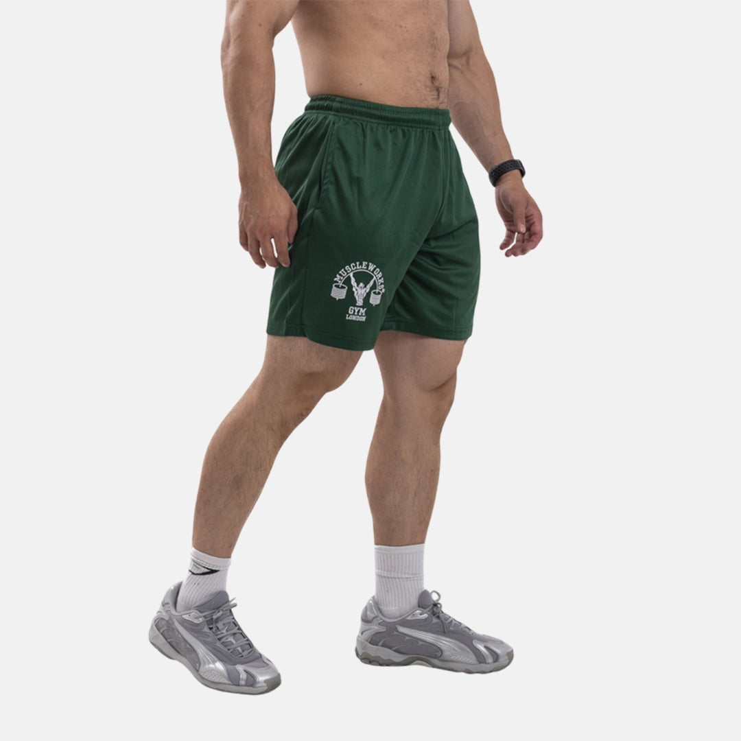 MW Shorts in Forest Green