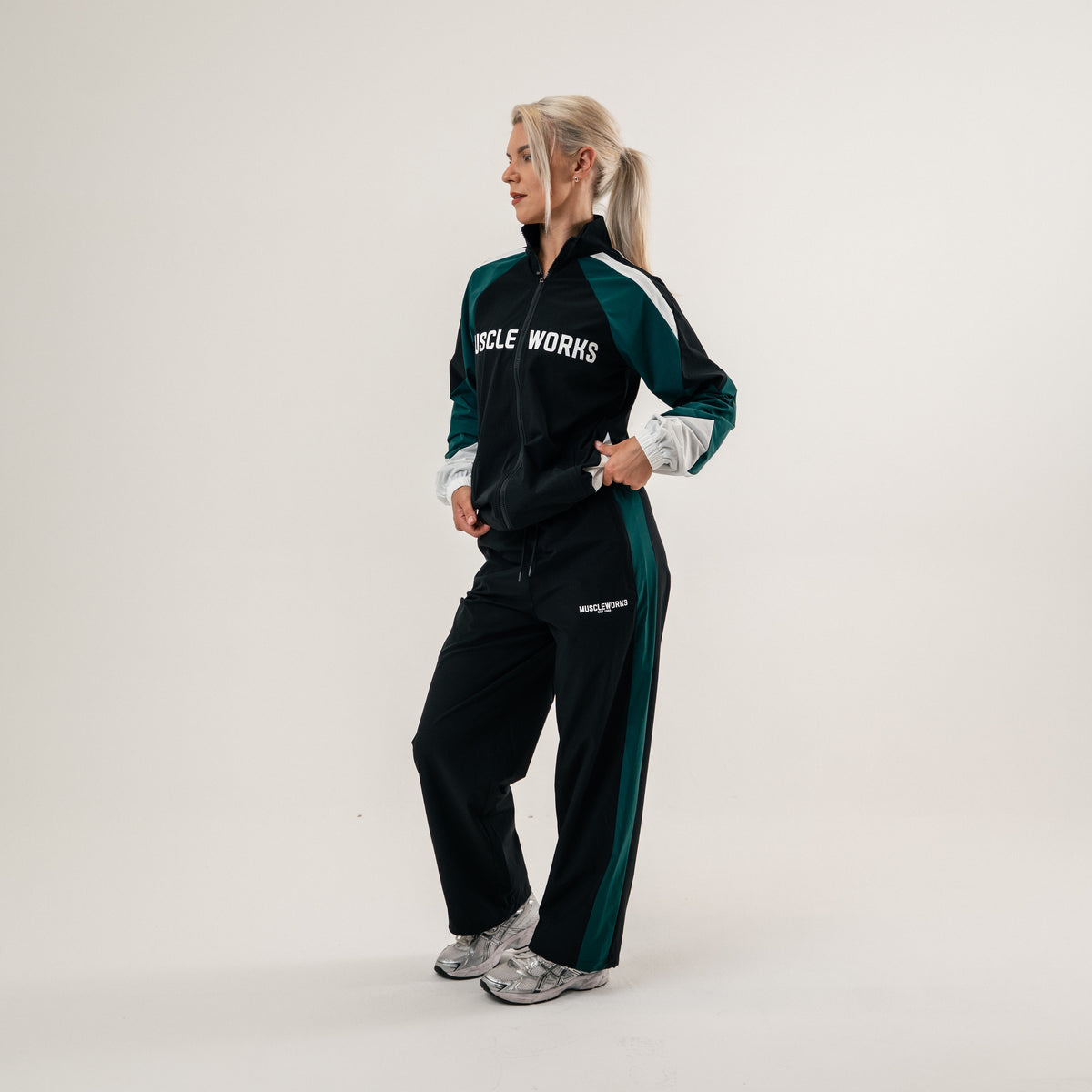 MW Unisex Retro Track Joggers - Black / Heritage Green