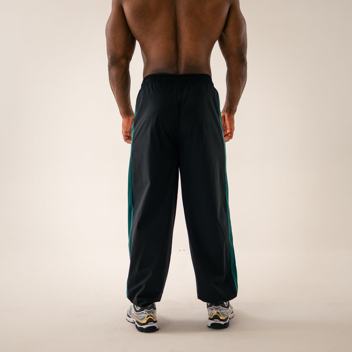 MW Retro Track Joggers - Black / Heritage Green