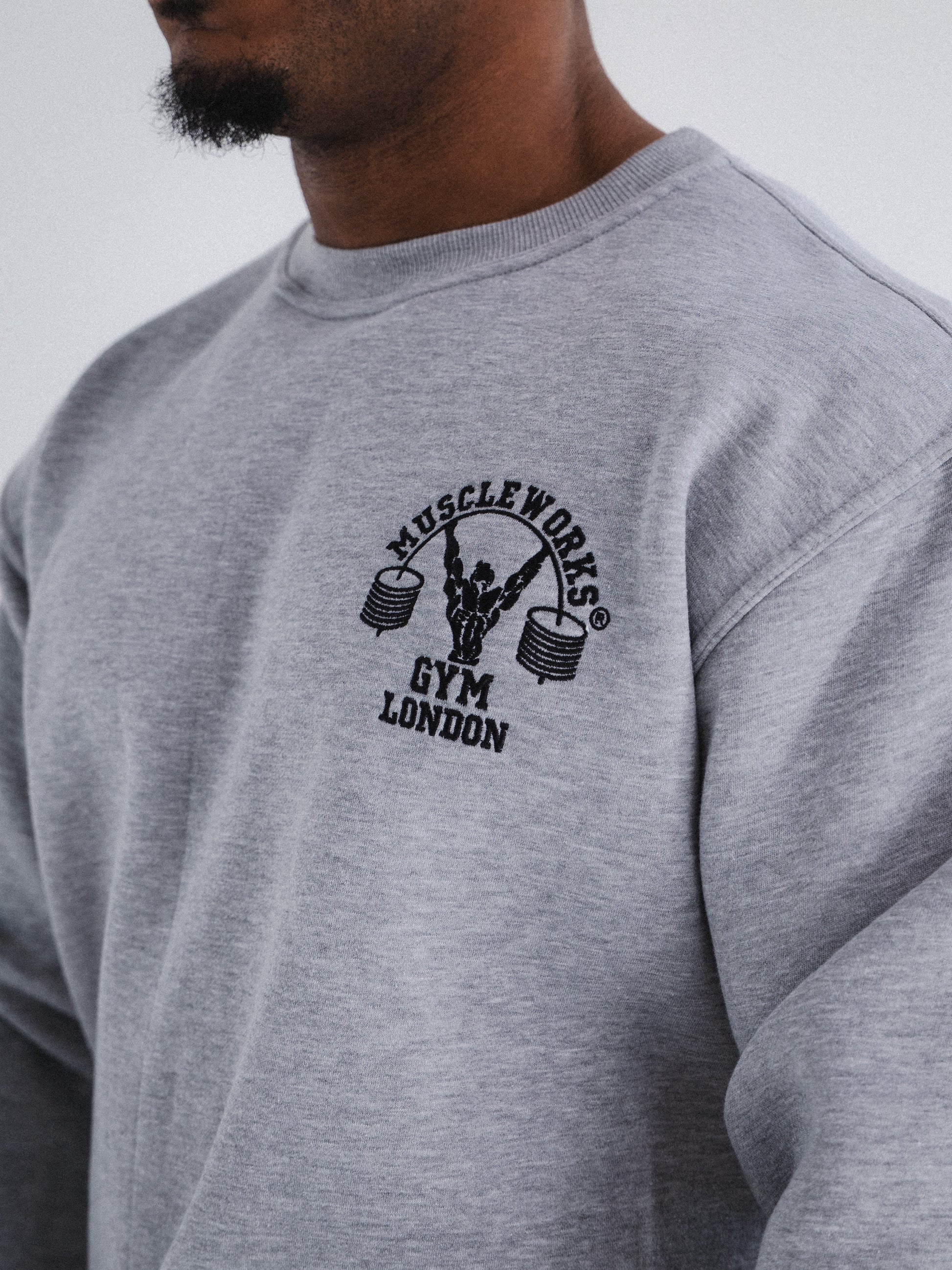 MW Crew Neck Grey With Black
